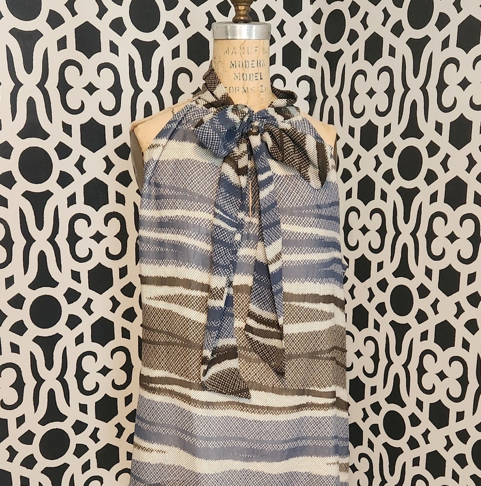 Banana Republic Sleeveless Tie Neck Blouse
